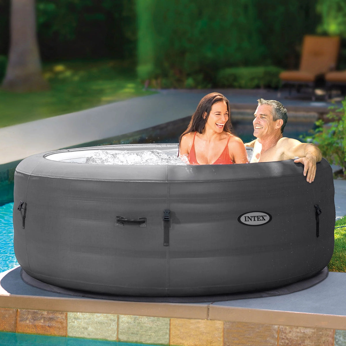 77in x 26in Inflatable Hot Tub with Filter Pump & Cover Z49274