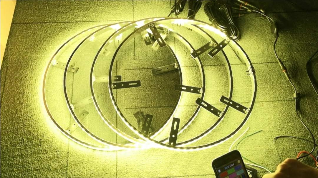 4PC 15.5in RGBW LED Wheel Ring Lights with Brake Function Waterproof Wireless RF Remote B1044