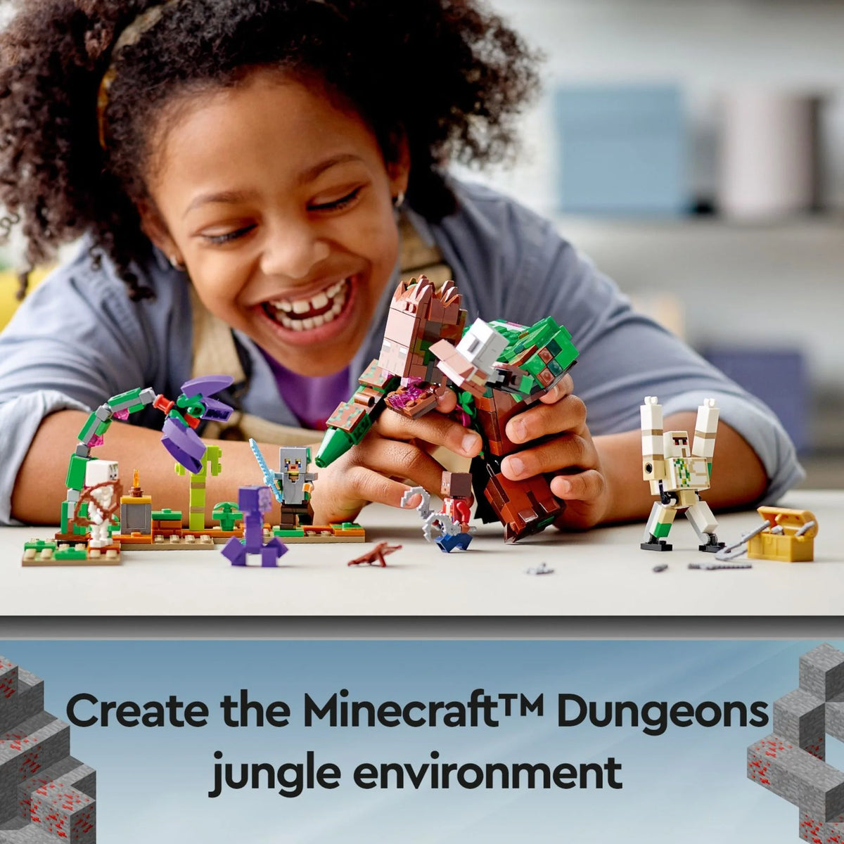 Minecraft Building Toy Playset 487 Pieces N784804