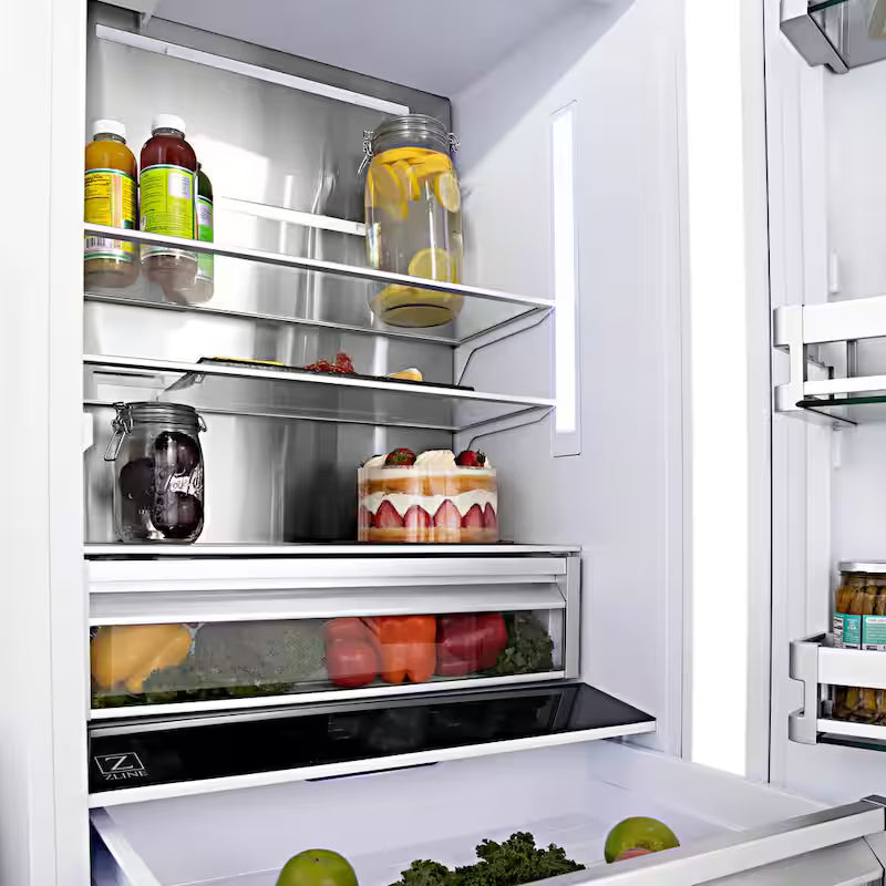 30 in. Bottom Freezer Refrigerator with Ice and Water Dispenser V670631