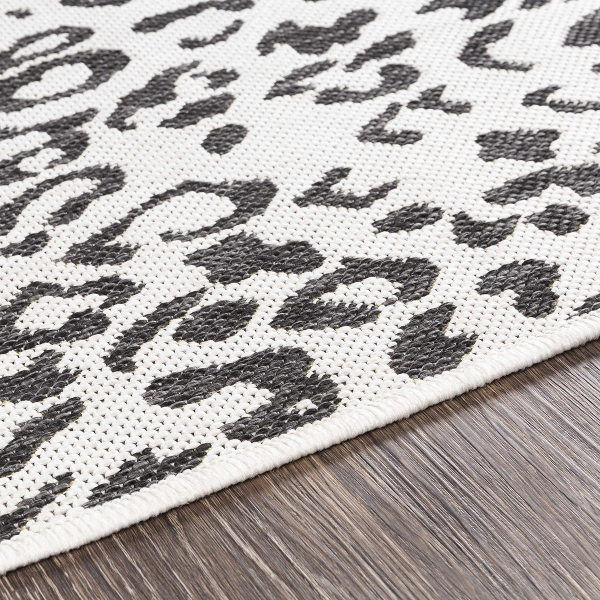 Animal Print Area Rug - Black, White - 7'10" x 10'2" S9470