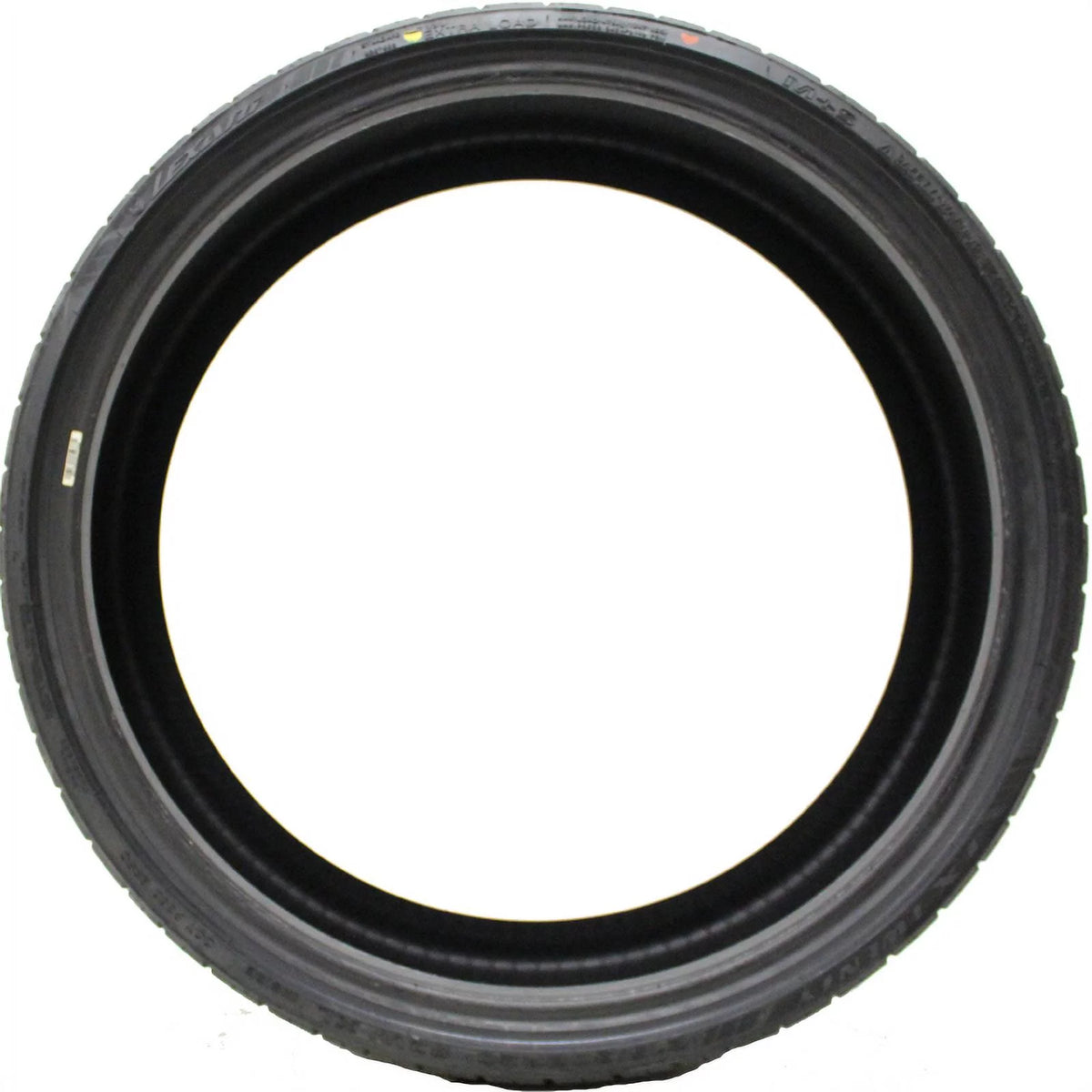 215/35R20 86 W Tire P20591