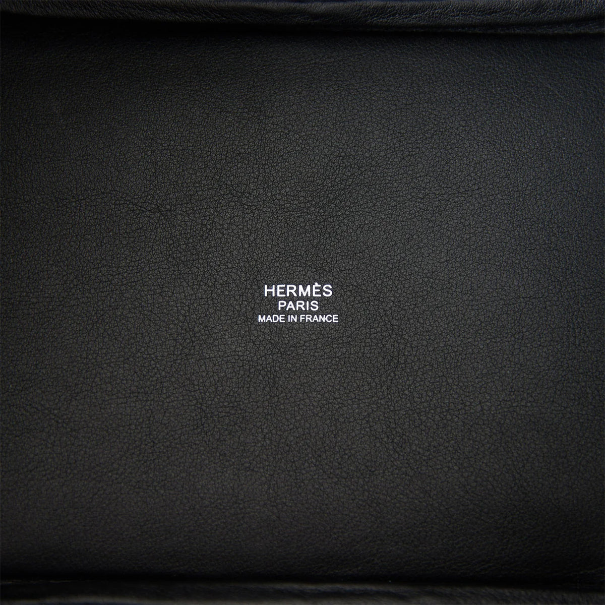 Black 18 Cargo Bucket Bag X77594