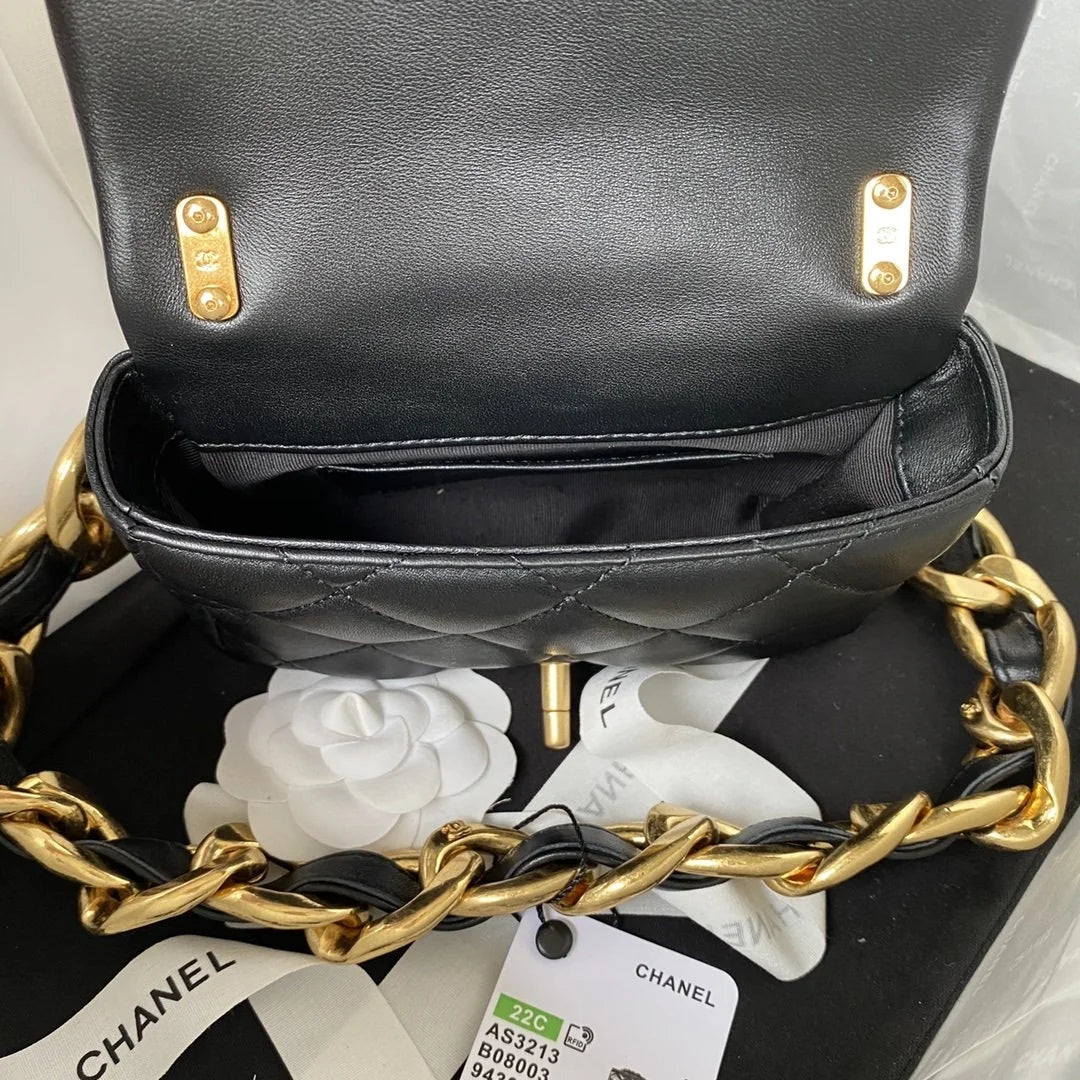 Black Mini Flap Shoulder and Crossbody Bag C460