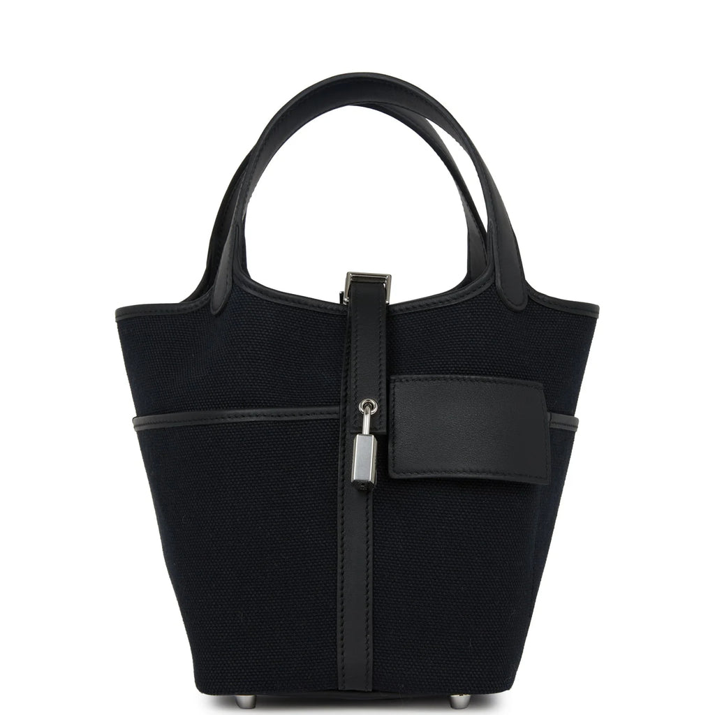 Black 18 Cargo Bucket Bag X77594