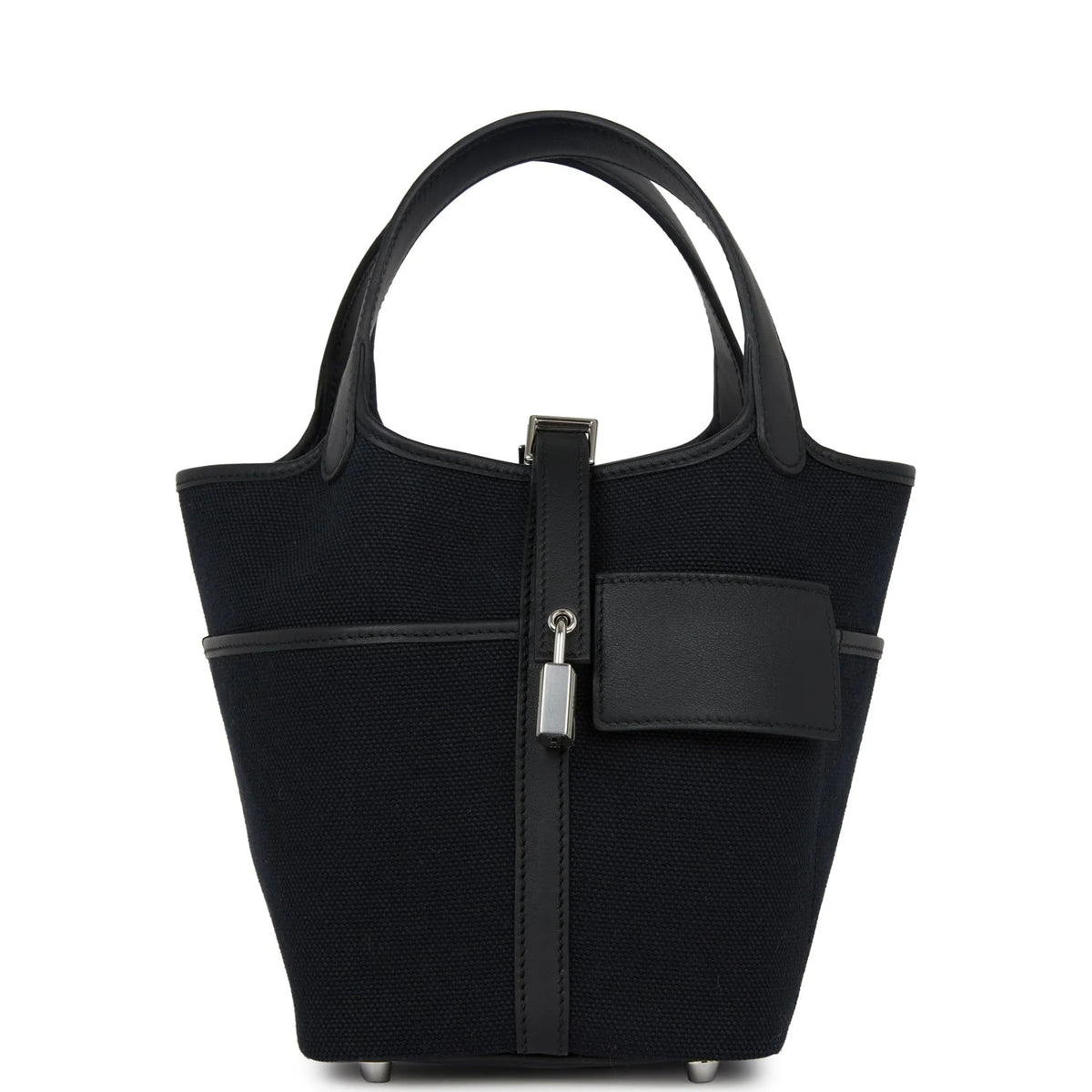 Black 18 Cargo Bucket Bag X77594
