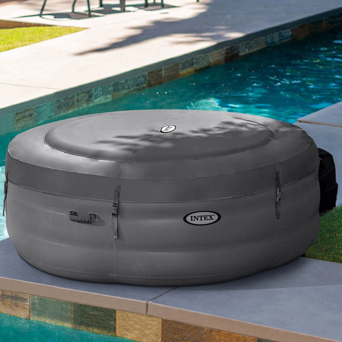 77in x 26in Inflatable Hot Tub with Filter Pump & Cover Z49274