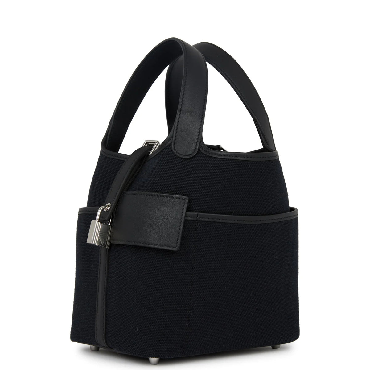 Black 18 Cargo Bucket Bag X77594