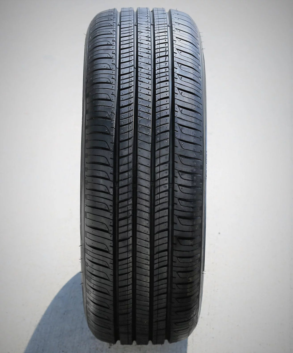 All Season 195/60R16 89H Passenger Tire B625847