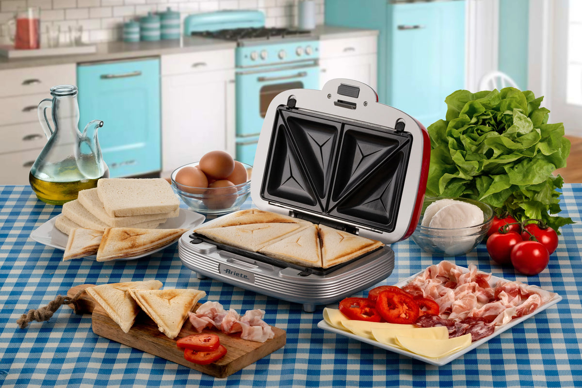 Sandwiches and Cookies 3in1 Red S710