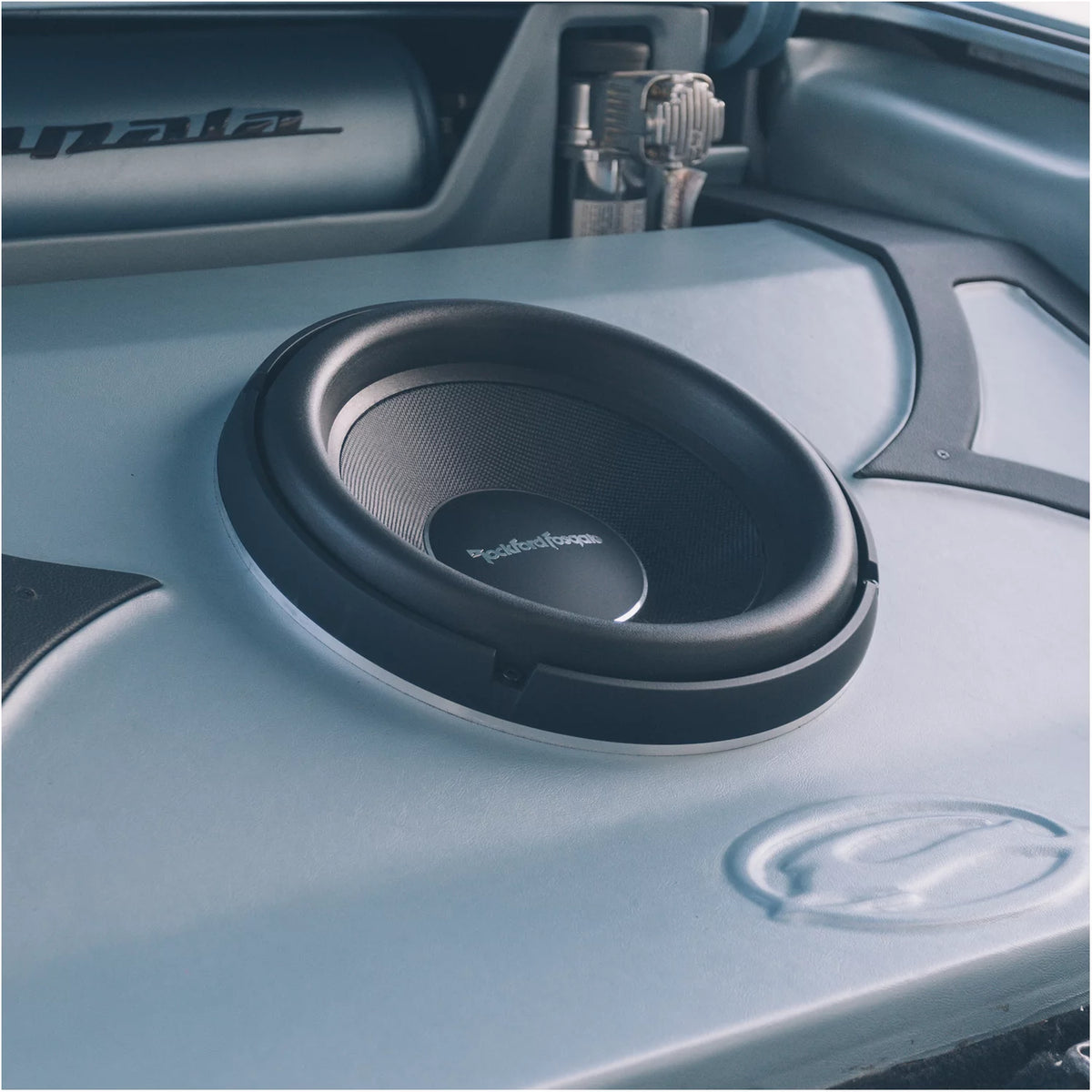 13" 1-Ohm 2000 Watts RMS Subwoofer P575601