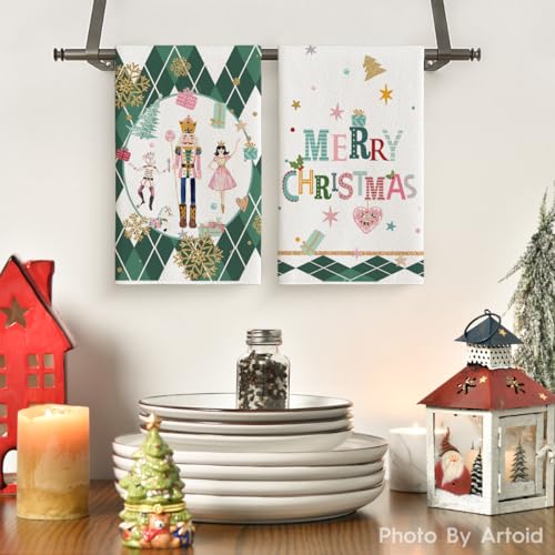 Pink Christmas Kitchen Towels Set of 4 F91711
