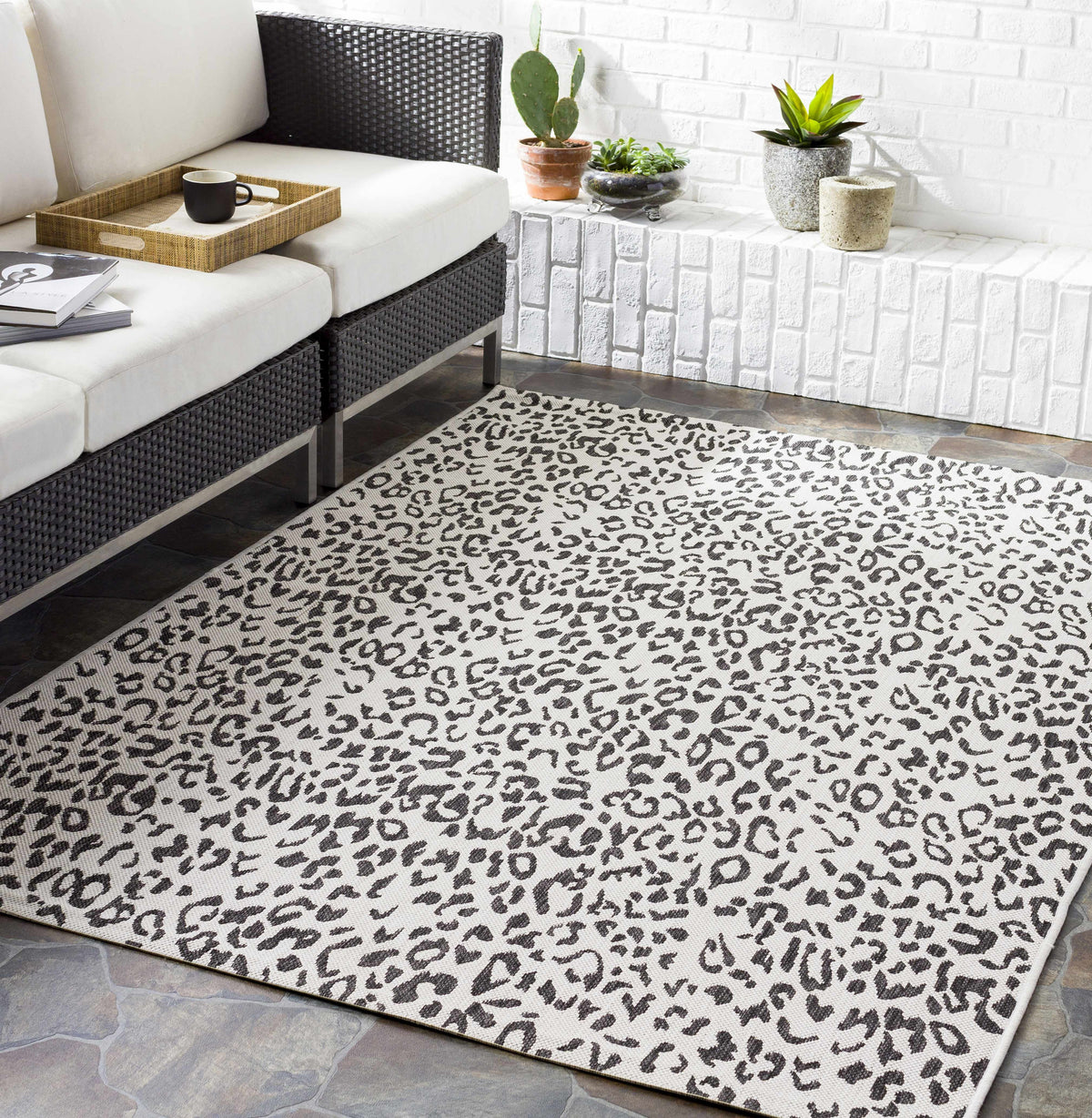 Animal Print Area Rug - Black, White - 7'10" x 10'2" S9470