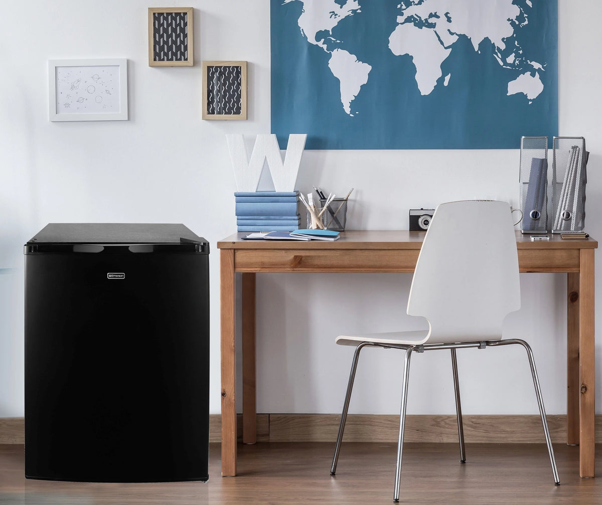 Compact Single Door Refrigerator C468